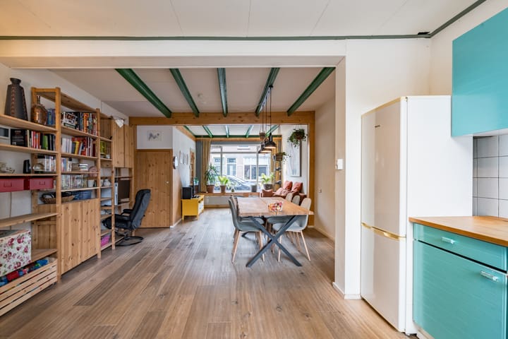 Photo 8 of Regentenstraat 16