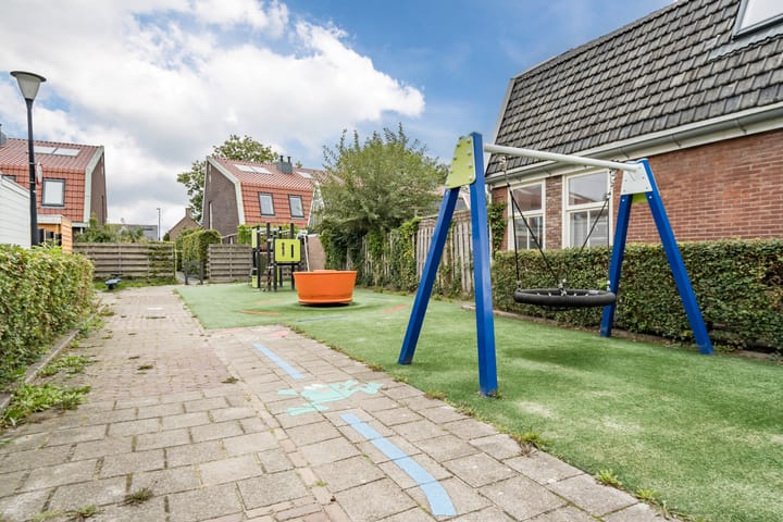 Photo 34 of Regentenstraat 16