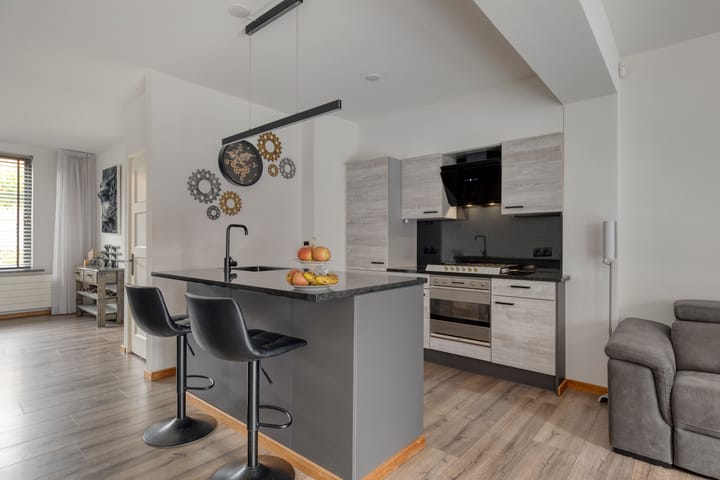 Foto 15 van Jan Hoornstraat 72