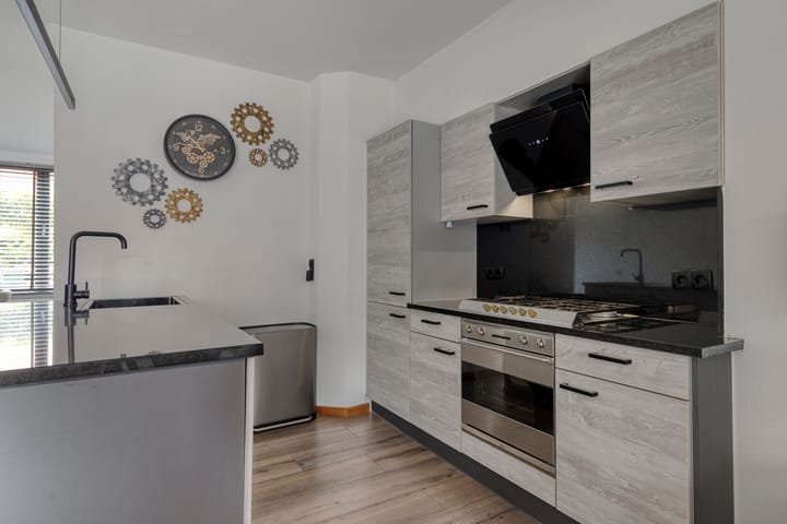 Foto 16 van Jan Hoornstraat 72