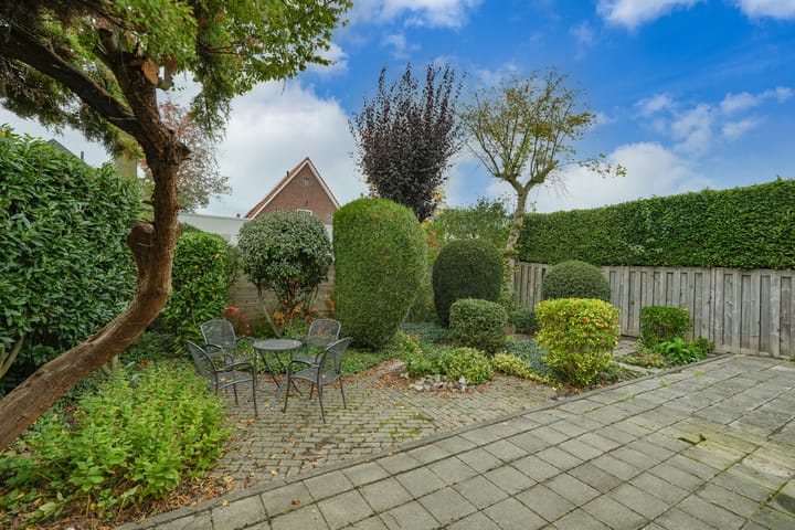 Foto 31 van Wethouder Broekmanstraat 35