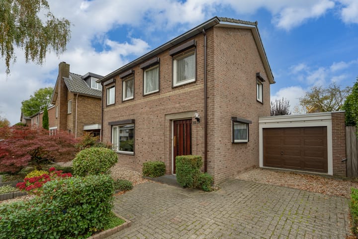 Foto 34 van Wethouder Broekmanstraat 35