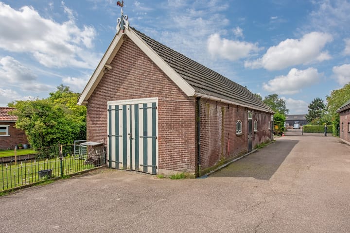 Foto 2 van Overgauwseweg