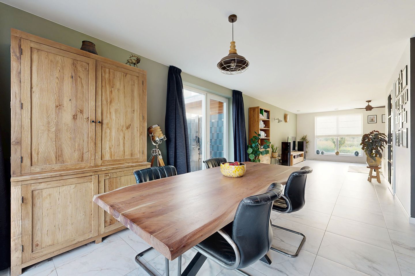 Foto 20 van Kleine Ton 10