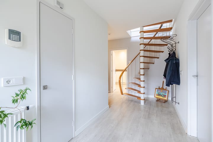 Foto 24 van Mesdagstraat 5