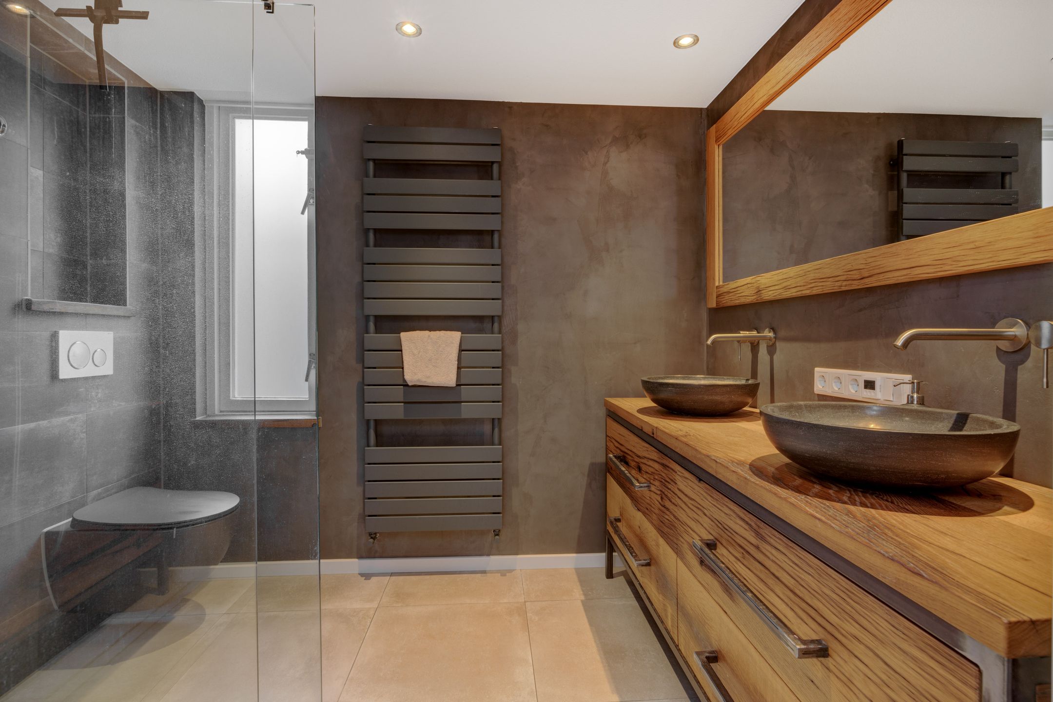 Photo 21 of Lokeren 155