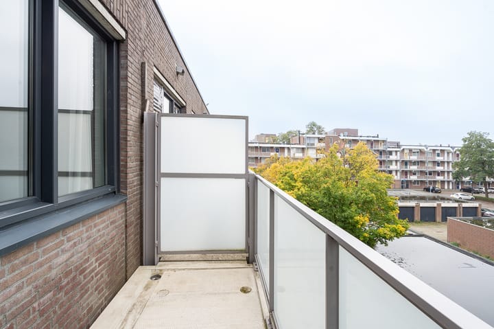 Foto 31 van Nijverheidssingel 317-C4