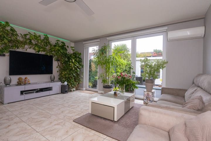 Photo 8 of Mijndenhof 105