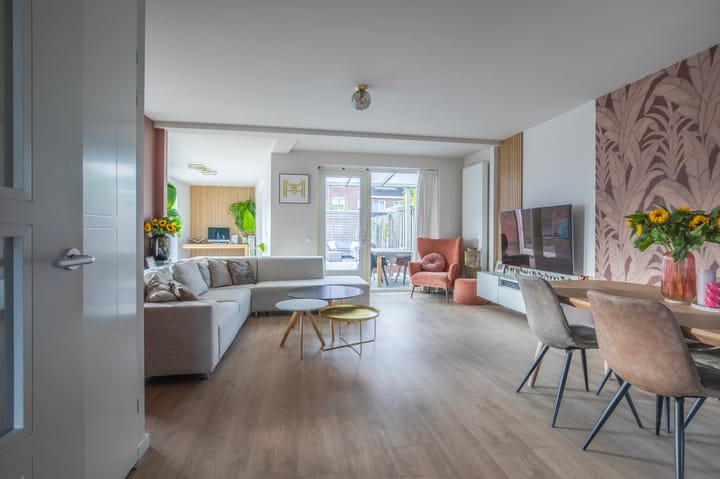 Foto 2 van Byblisstraat 115