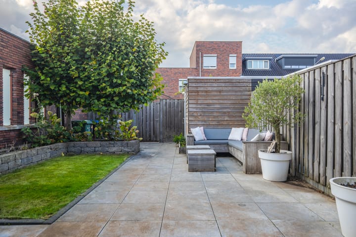 Foto 28 van Byblisstraat 115