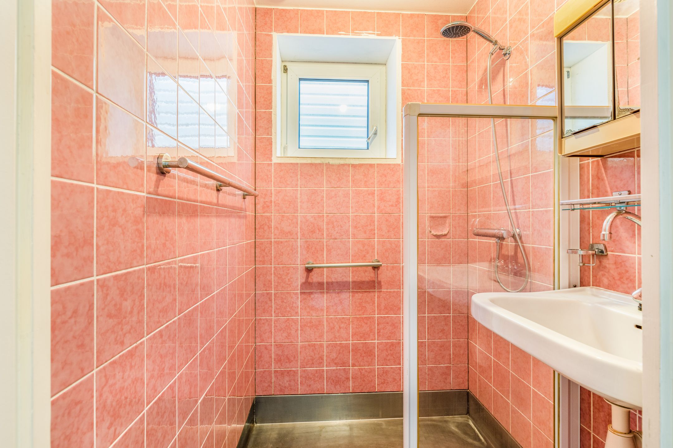 Photo 15 of Kinheimstraat 5