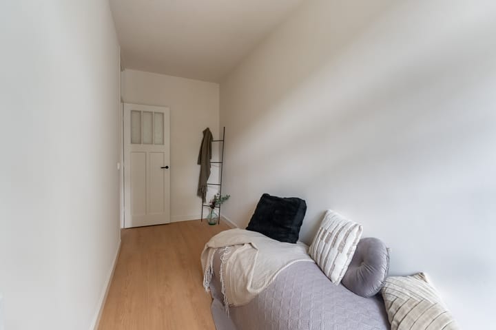 Photo 23 of Curaçaostraat 60-1