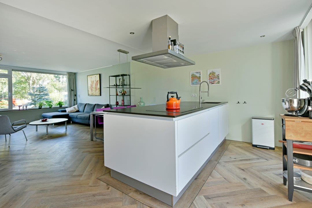 Photo 7 of Schoutstraat 26