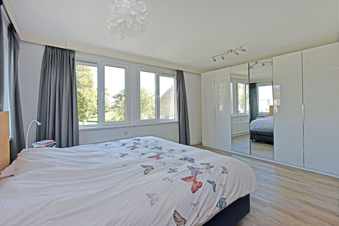 Photo 20 of Schoutstraat 26