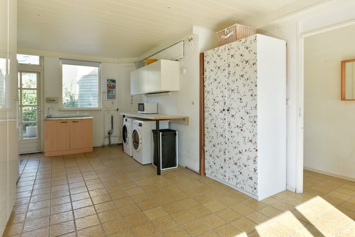 Foto 12 van Schoutstraat 26