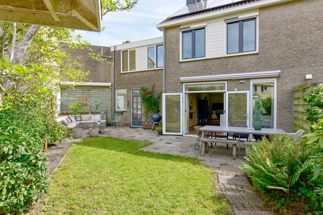 Photo 38 of Schoutstraat 26