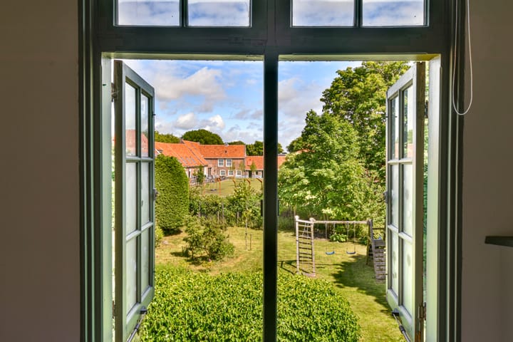 Foto 32 van Schoolstraat 8