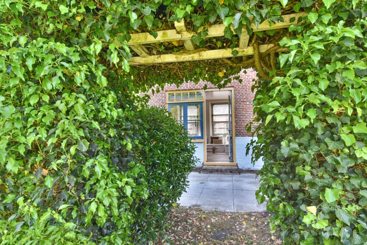 Foto 33 van Schoolstraat 8