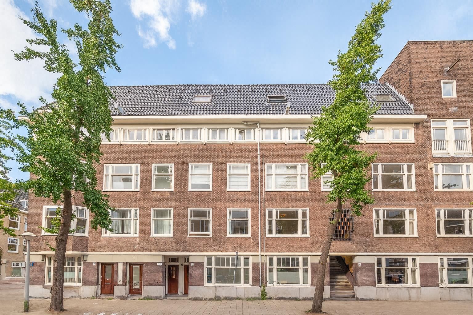 Cliostraat 12- 12 4