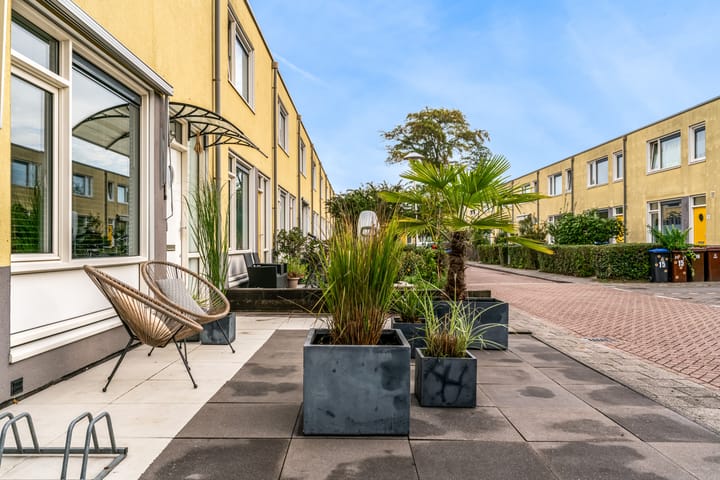 Photo 35 of Klaroenlaan 17