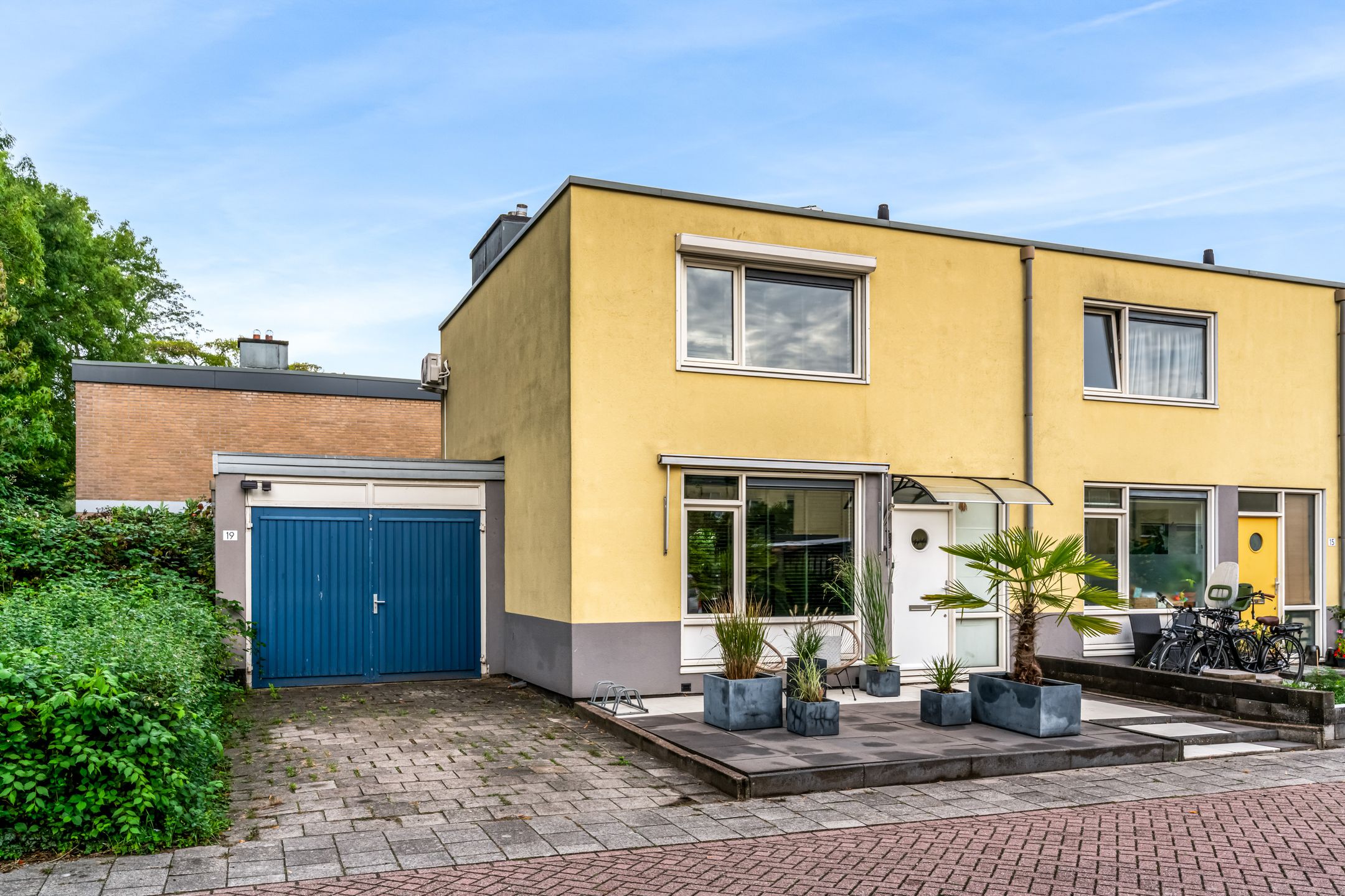 Photo 39 of Klaroenlaan 17