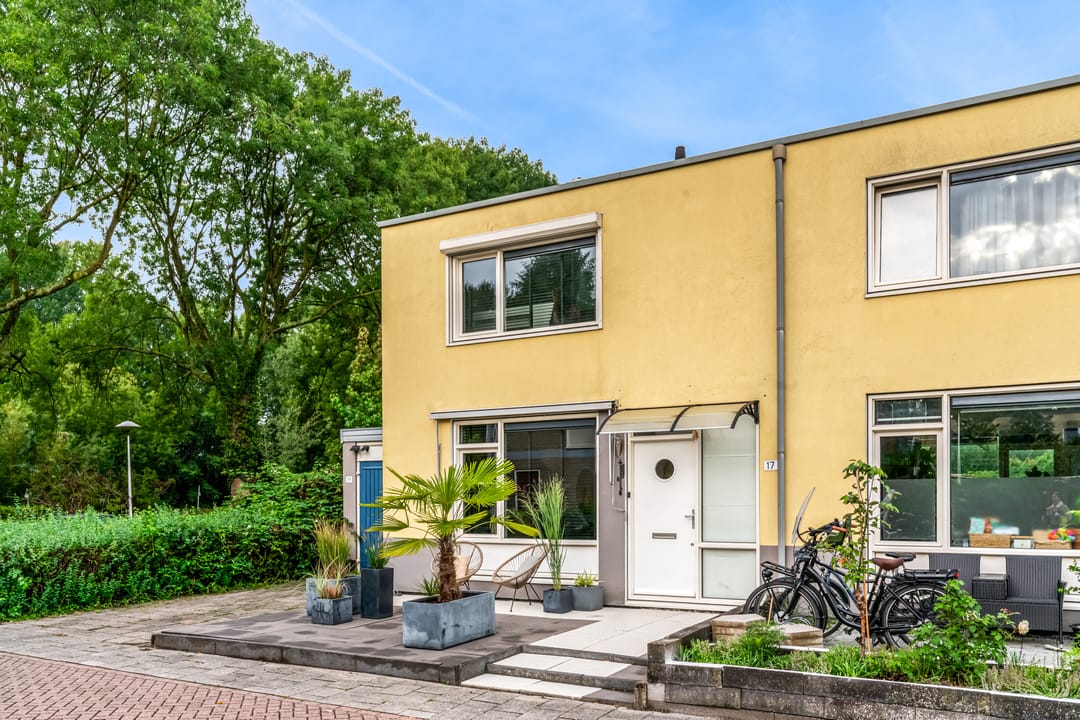 Photo 37 of Klaroenlaan 17