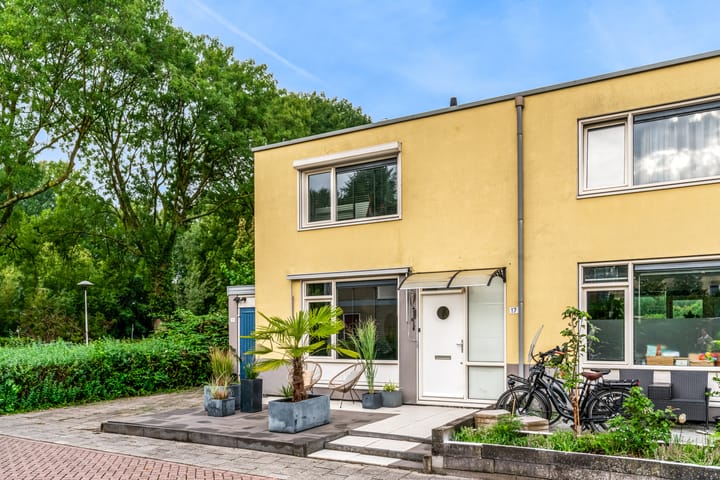 Photo 37 of Klaroenlaan 17