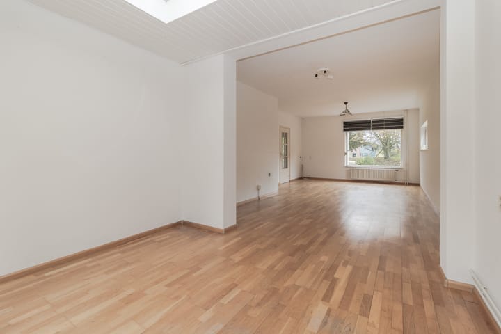 Foto 9 van Julianaweg 69