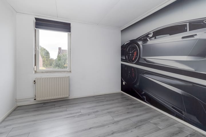 Foto 18 van Julianaweg 69