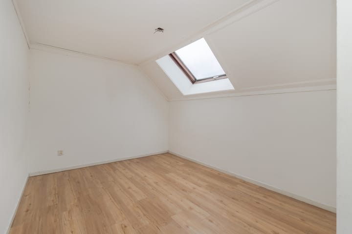 Foto 20 van Julianaweg 69