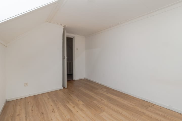 Foto 21 van Julianaweg 69