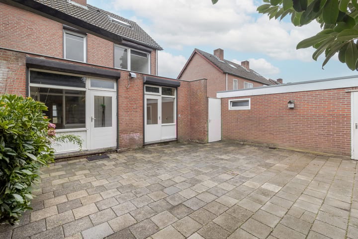 Foto 24 van Julianaweg 69