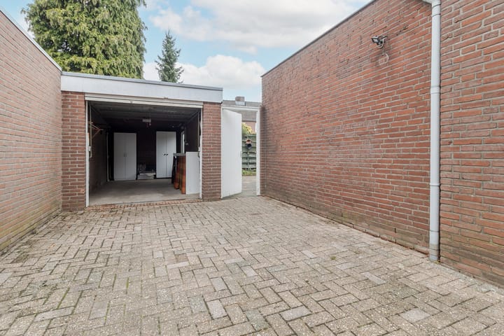 Foto 26 van Julianaweg 69