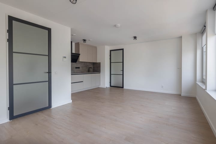 Foto 10 van Kromhout 122-B