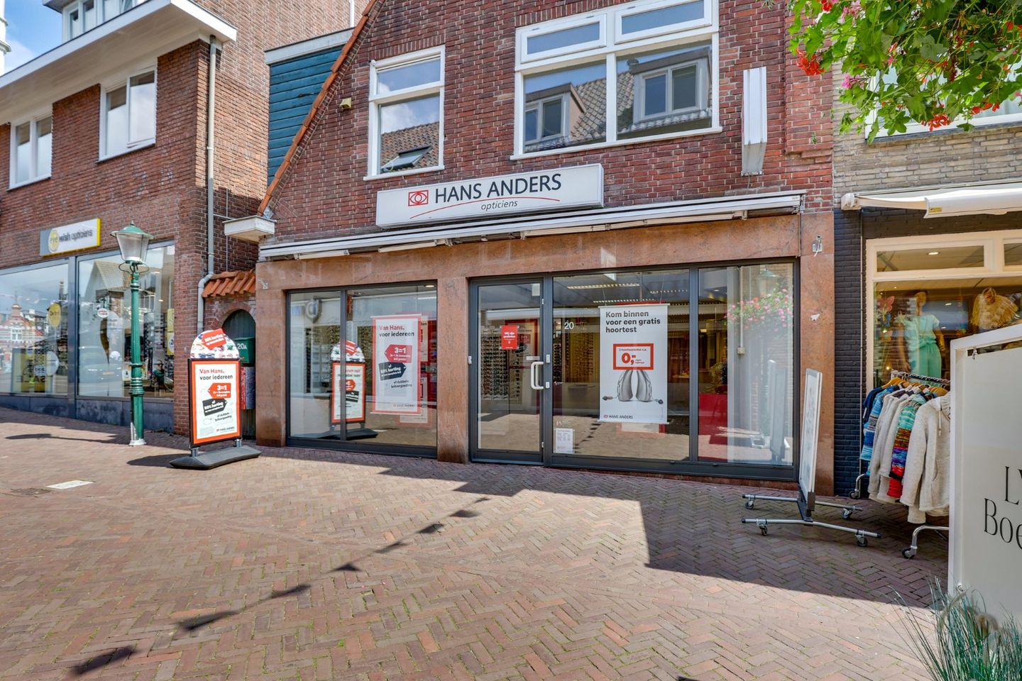 View photo 4 of Brugstraat 20