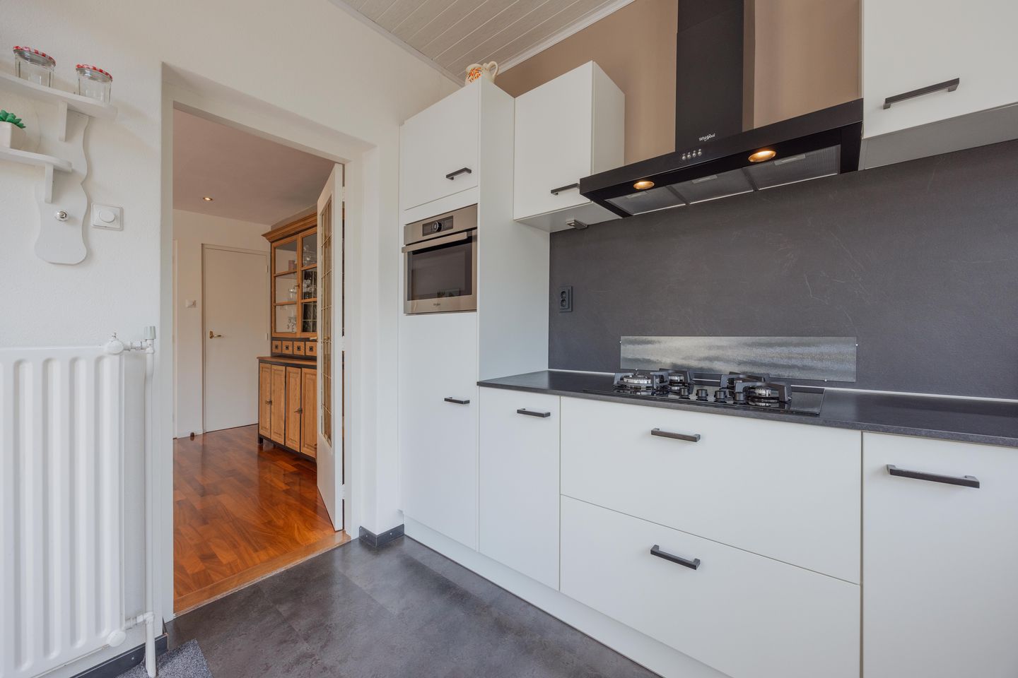 Photo 25 of Biezenstraat 3