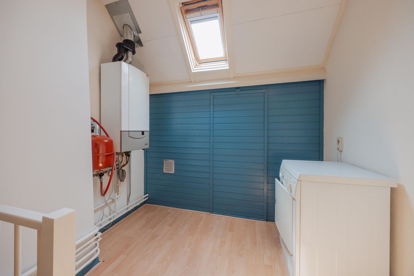 Photo 40 of Biezenstraat 3