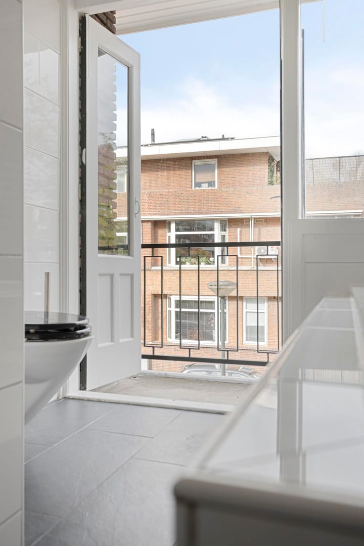 Photo 28 of Jan Steenstraat 37