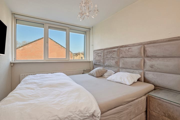 Foto 10 van Lortzingstraat 1