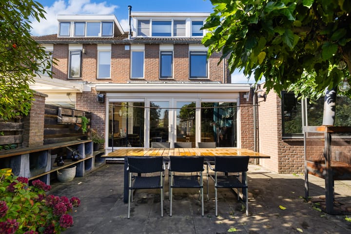 Photo 22 of Burg. de Kockstraat 18