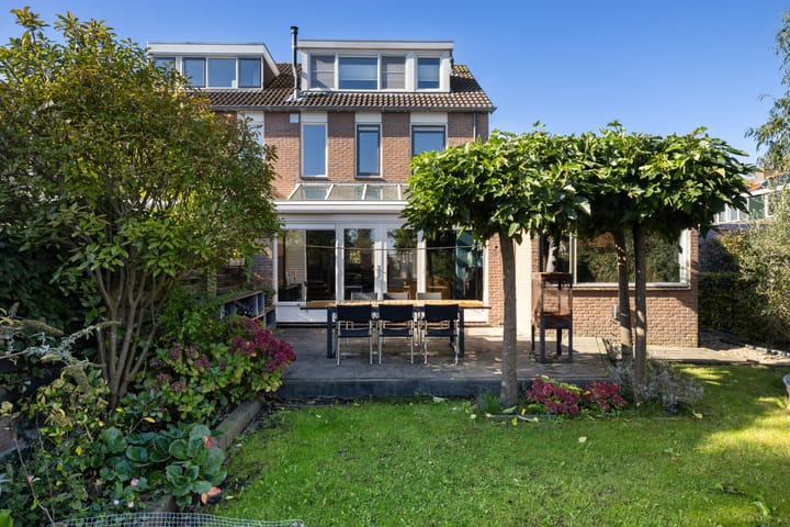 Photo 27 of Burg. de Kockstraat 18