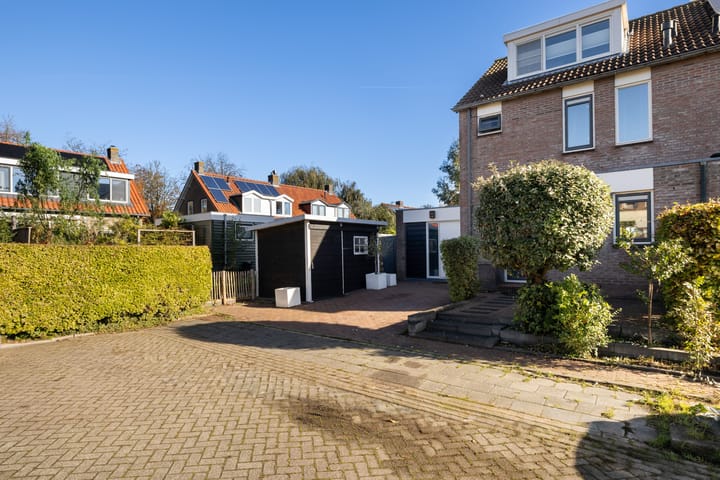 Photo 45 of Burg. de Kockstraat 18