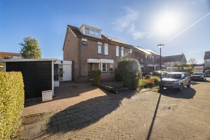 Photo 46 of Burg. de Kockstraat 18