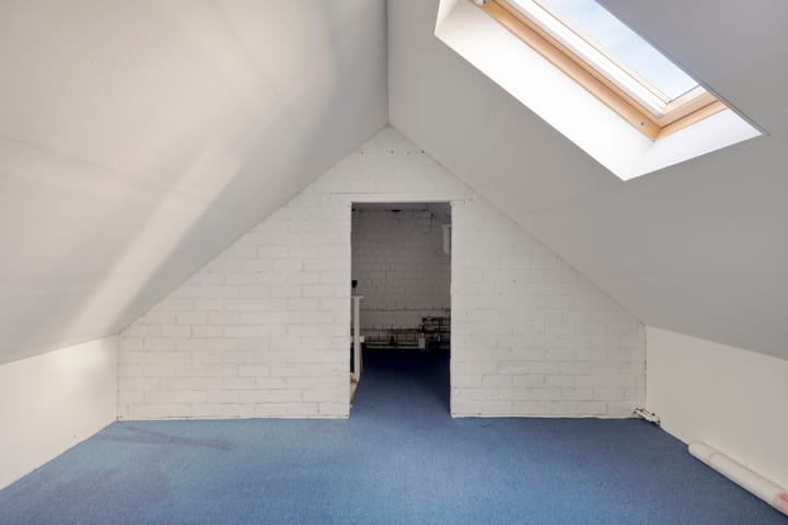 Photo 22 of Kolfwei 3