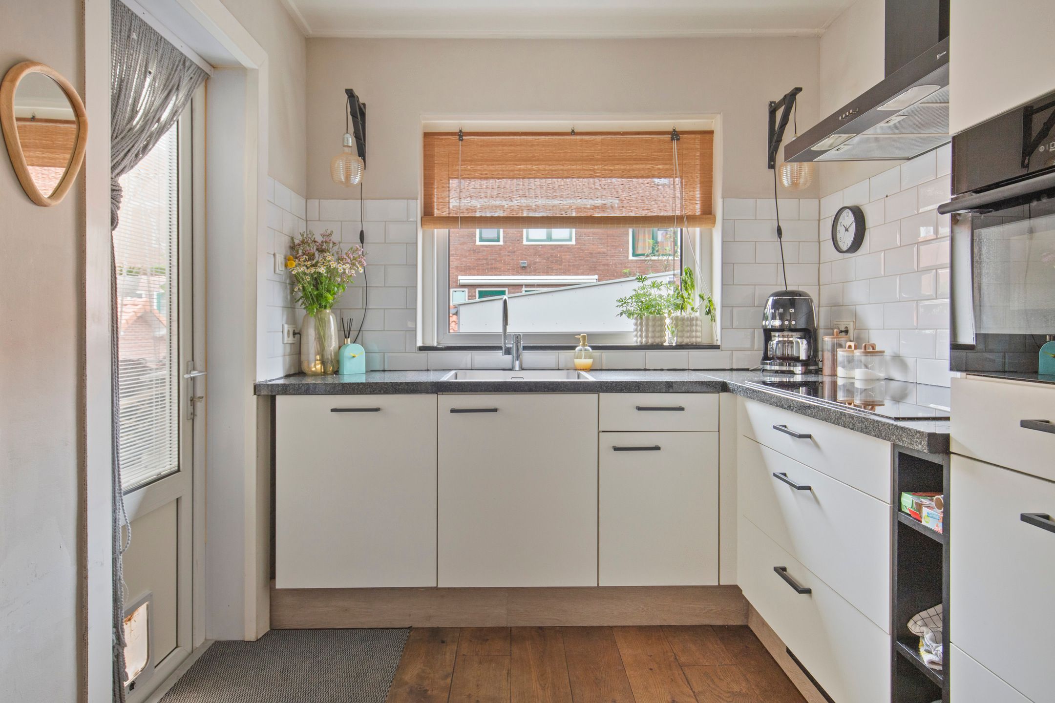 Foto 15 van Nessestraat 59