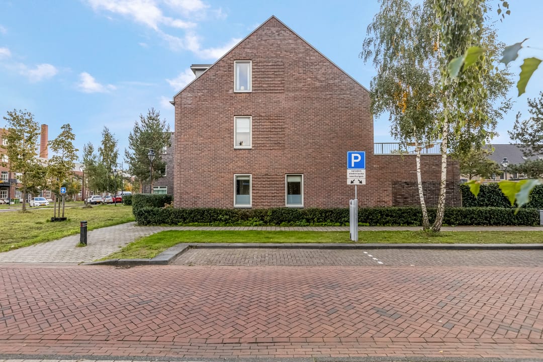 Photo 32 of Roseboomlaan 76