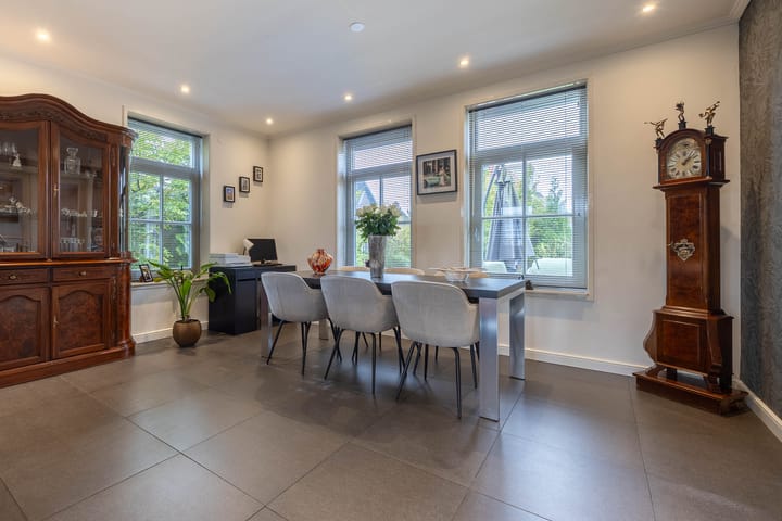 Foto 11 van Prinses Amaliahof 14