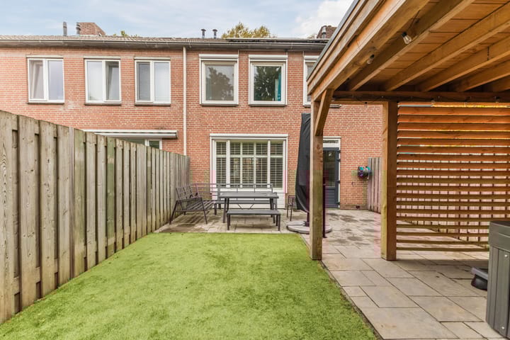 Photo 42 of Spreeuwendonk 77