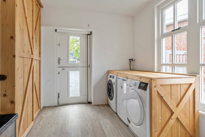 Photo 16 of Balthasar Bekkerstrjitte 10