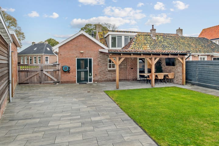 Photo 28 of Balthasar Bekkerstrjitte 10